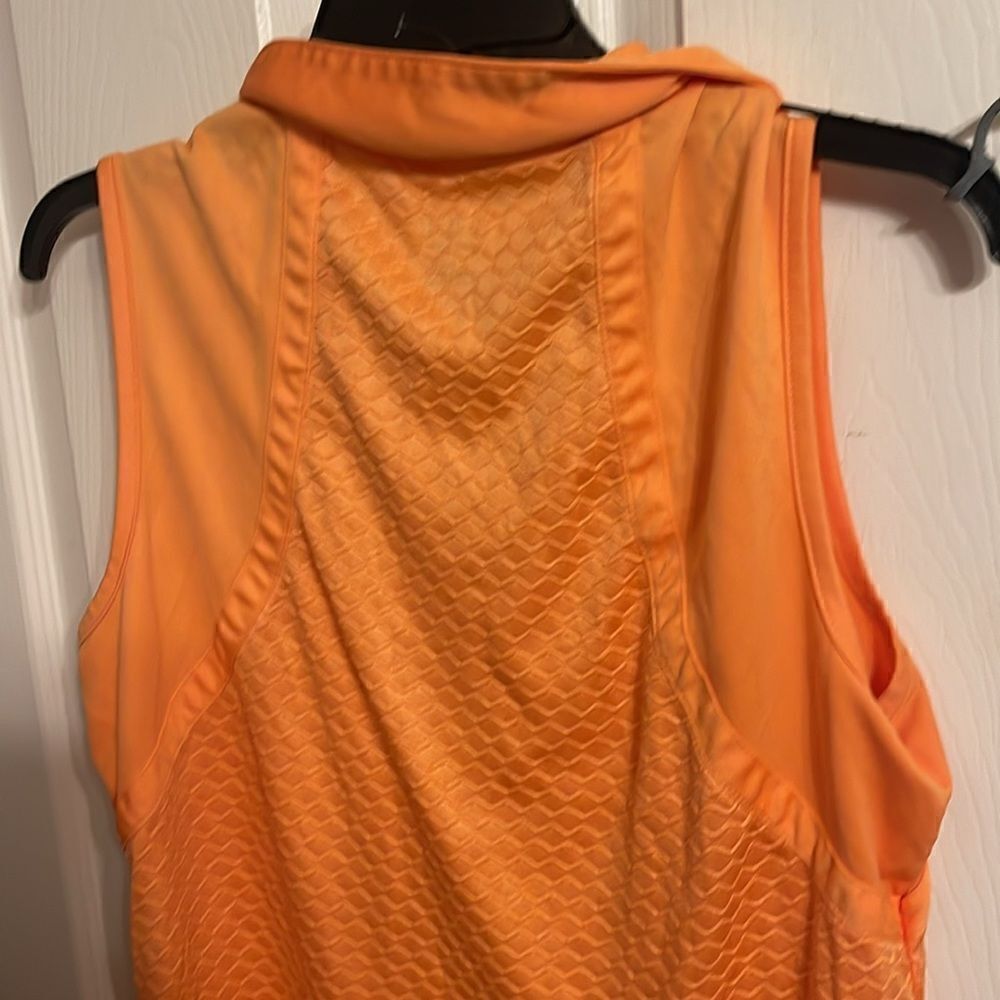 Izod Sleeveless Top Large Like new without tag - Picture 4 of 5